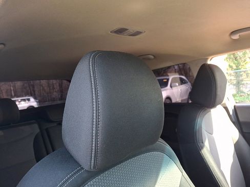Used 2017 Kia Soul + FWD image 13
