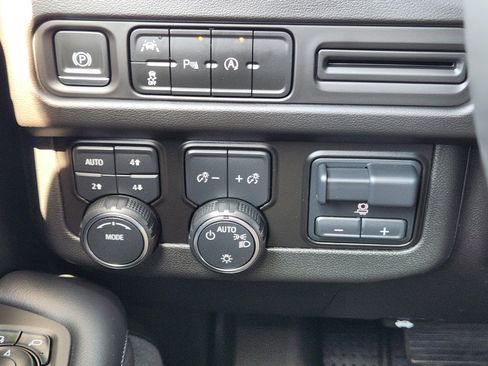 Used 2023 Chevrolet Tahoe LS w/ Driver Alert Package AWD/4WD image 19