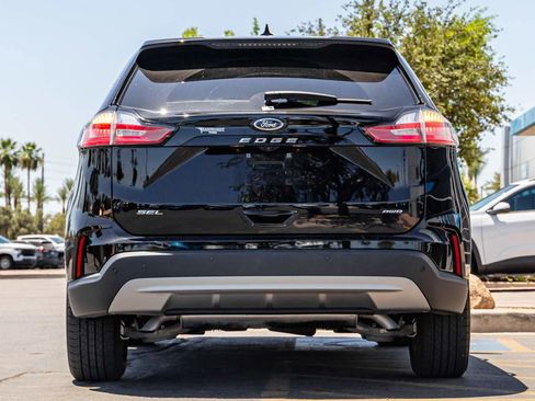 Used 2022 Ford Edge SEL w/ Convenience Package AWD/4WD image 5