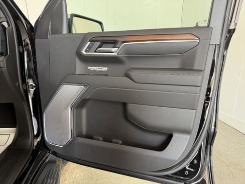 New 2026 GMC Sierra 1500 Denali w/ Technology Package image 41