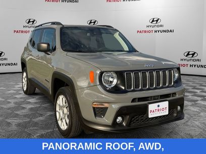 Used 2022 Jeep Renegade Latitude w/ Sun/Sound Group