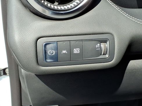 Used 2024 Chevrolet Blazer EV LT AWD/4WD image 18