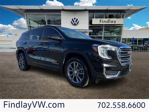 Used 2022 GMC Terrain SLT w/ Infotainment Package II image 1