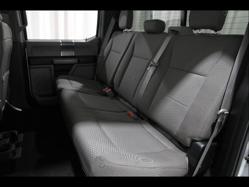 Used 2018 Ford F150 XLT w/ Equipment Group 302A Luxury AWD/4WD image 21
