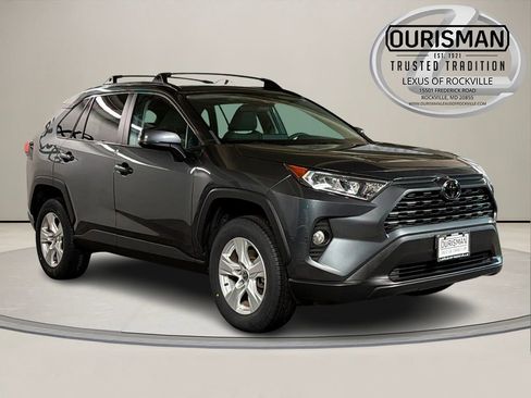 Used 2021 Toyota RAV4 XLE w/ Convenience Package image 1