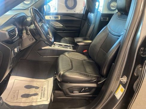 Used 2020 Ford Explorer ST w/ ST Street Pack AWD/4WD image 28