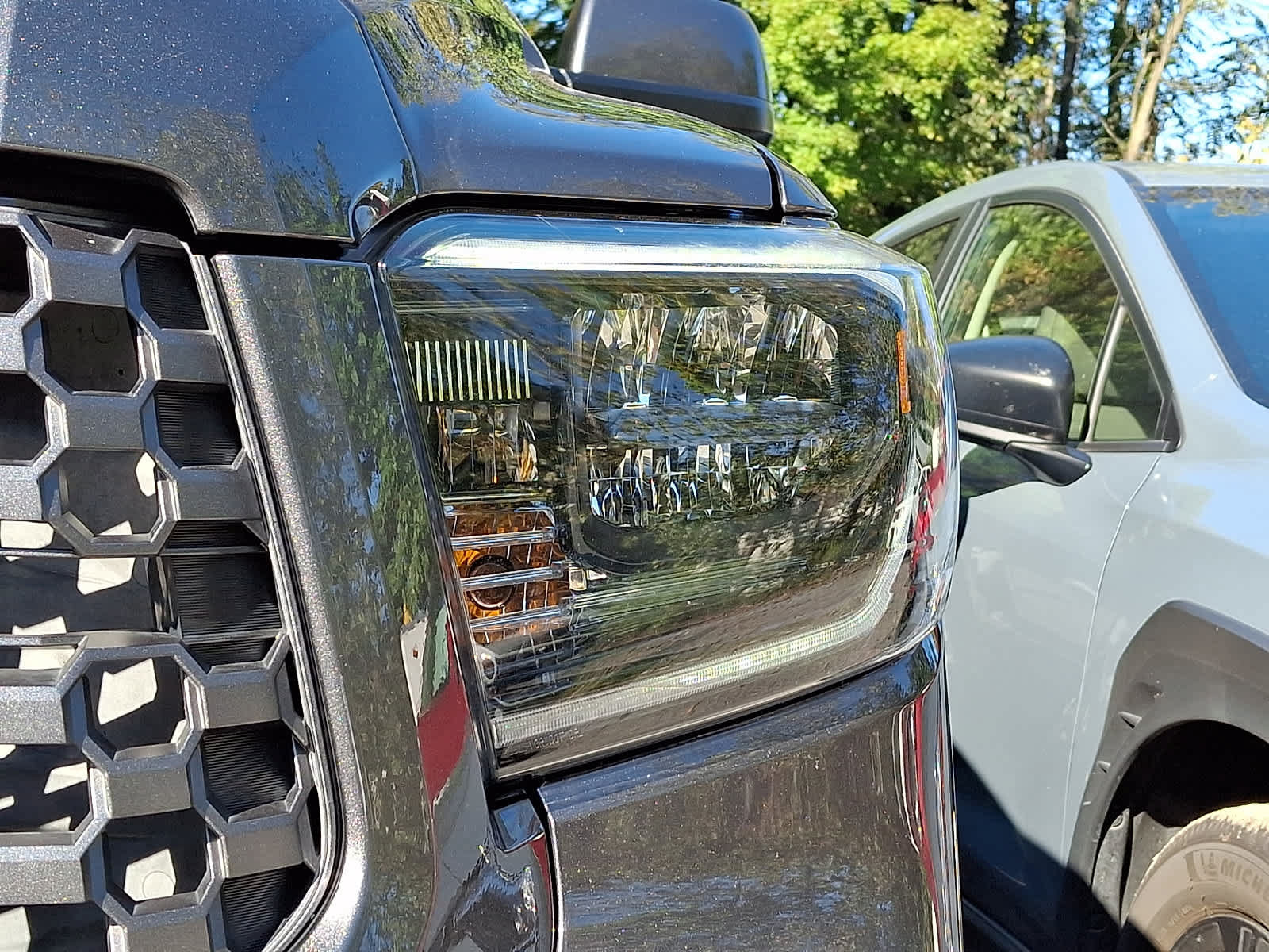 Used 2019 Toyota Tundra SR5 w/ TRD Sport Package AWD/4WD image 4