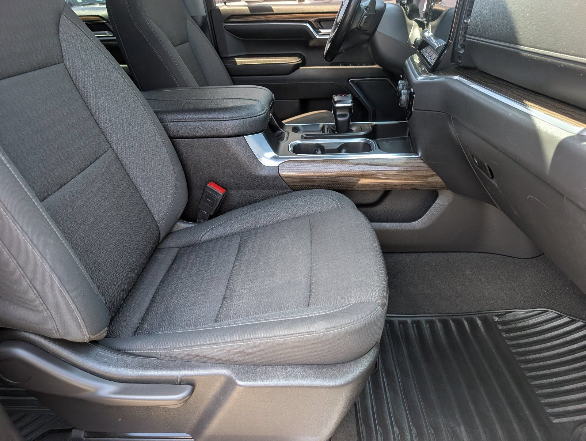 Used 2023 Chevrolet Silverado 1500 RST AWD/4WD image 12