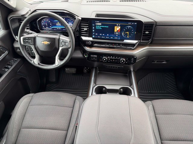 Used 2024 Chevrolet Silverado 3500 LT w/ Convenience Package AWD/4WD image 35