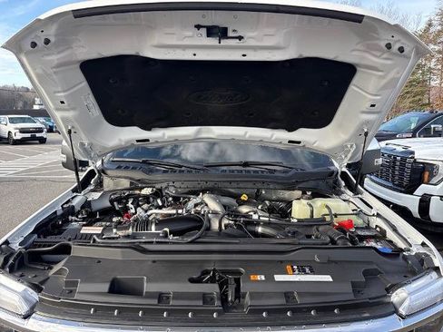 Used 2024 Ford F350 Platinum image 24