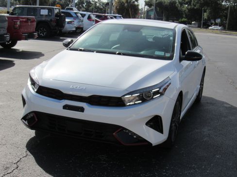 Used 2023 Kia Forte GT-Line w/ GT-Line Premium Package image 6