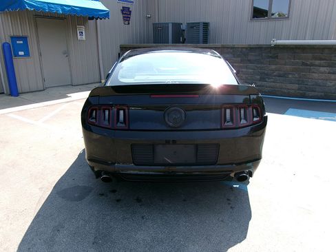 Used 2014 Ford Mustang Coupe w/ V6 Performance Package image 4