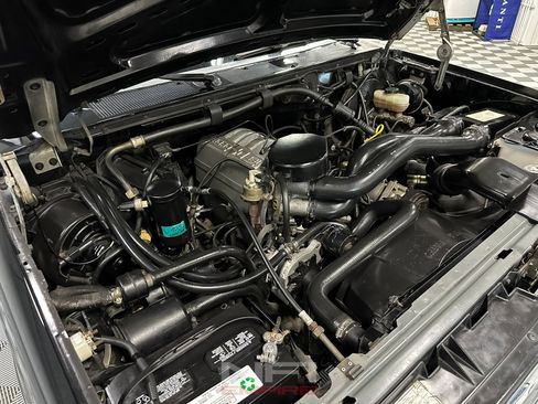 Used 1989 Ford Bronco XLT 2D Utility 4WD image 44