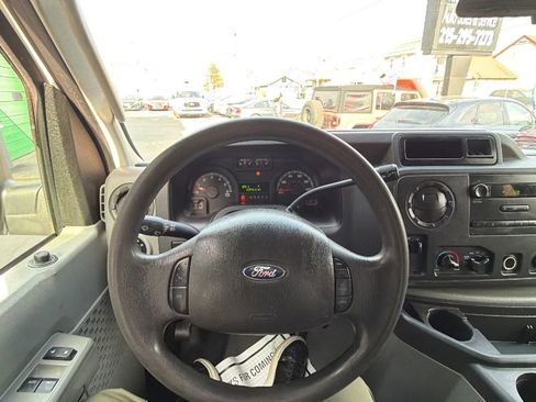 Used 2011 Ford E-150 and Econoline 150 w/ PWR Group RWD image 18