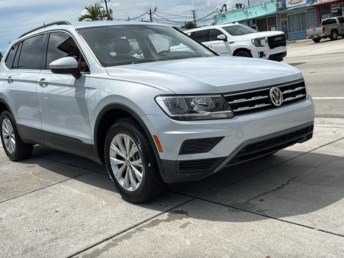 Used 2019 Volkswagen Tiguan SE FWD image 16