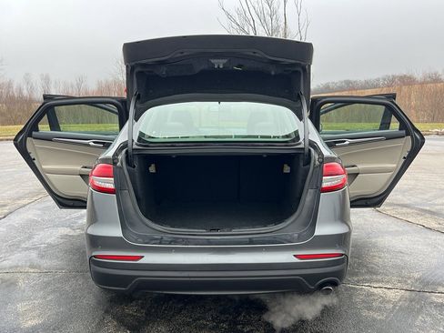 Used 2019 Ford Fusion SEL image 36