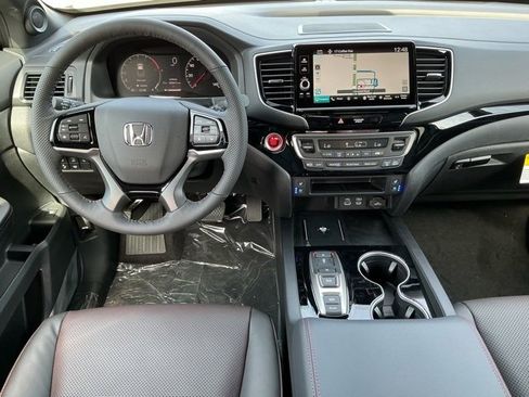 New 2026 Honda Ridgeline Black Edition image 7