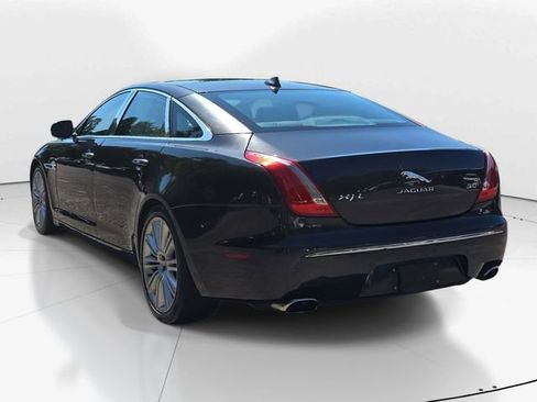 Used 2015 Jaguar XJ L Portfolio RWD image 9