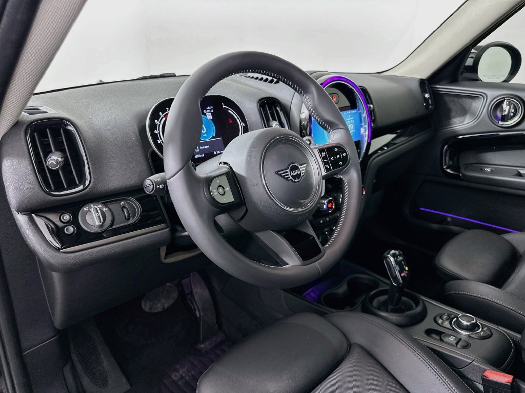 Used 2024 MINI Cooper Countryman S FWD image 9