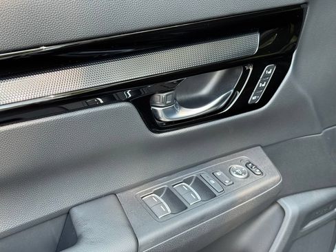 Certified 2026 Honda CR-V Sport Touring image 9
