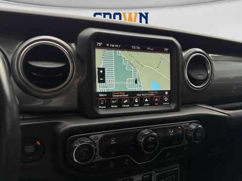 Used 2020 Jeep Wrangler Unlimited Sahara w/ Uconnect 4C Nav & Sound Group AWD/4WD image 10