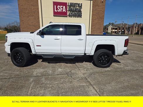 Used 2017 GMC Sierra 1500 SLT image 2