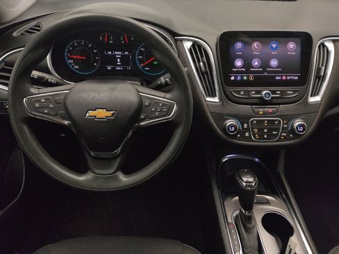 Used 2020 Chevrolet Malibu LT FWD image 22