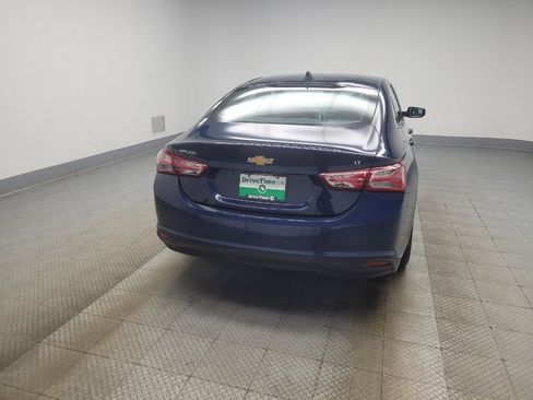 Used 2021 Chevrolet Malibu LT FWD image 7