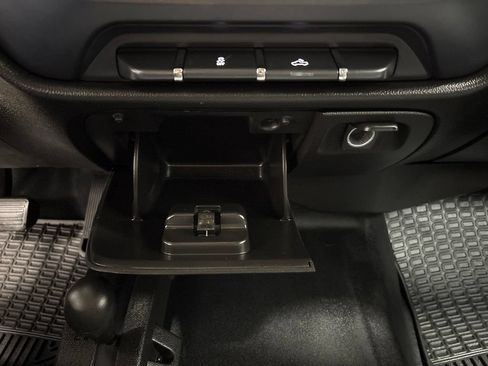 Used 2016 GMC Sierra 1500 4x4 Double Cab image 22