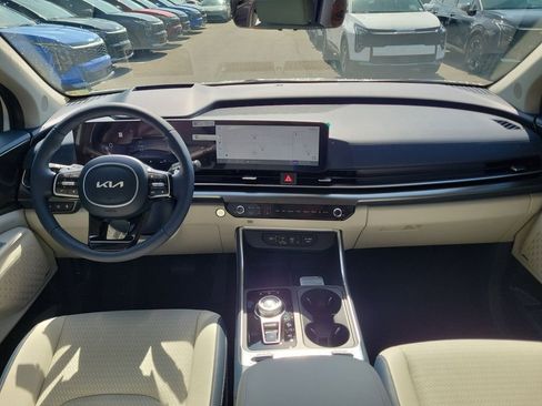 New 2026 Kia Carnival SX Prestige FWD image 18