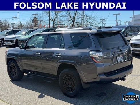 Used 2022 Toyota 4Runner SR5 image 7