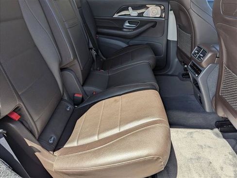 Used 2020 Mercedes-Benz GLS 450 4MATIC image 20