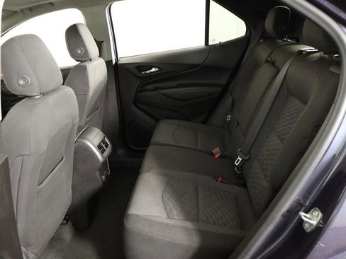 Used 2018 Chevrolet Equinox LT w/ Sun & Infotainment Package AWD/4WD image 32