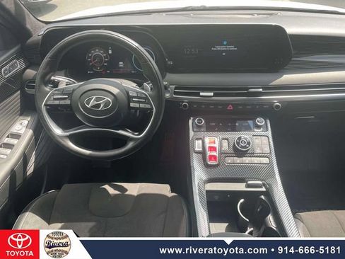 Used 2024 Hyundai Palisade Calligraphy AWD/4WD image 16