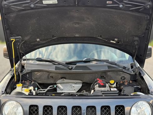 Used 2014 Jeep Patriot Sport w/ Power Value Group FWD image 23