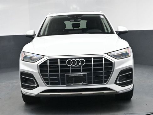 Used 2021 Audi Q5 Premium Plus w/ Premium Plus Package image 11