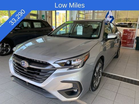 Used 2024 Subaru Legacy Limited AWD/4WD image 2