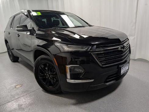 Certified 2023 Chevrolet Traverse LT w/ Midnight/Sport Edition AWD/4WD image 2
