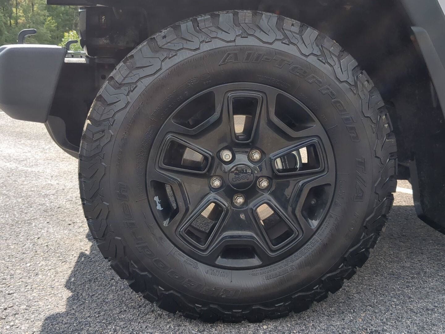 Used 2014 Jeep Wrangler Unlimited Sport AWD/4WD image 9