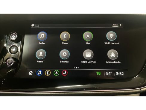 Used 2023 Buick Envision Avenir image 13