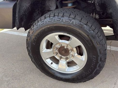 Used 2005 Dodge Ram 2500 Truck SLT image 5