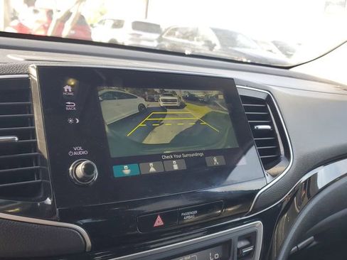 Used 2020 Honda Pilot Elite image 21