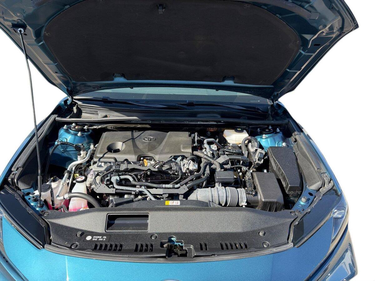 Used 2025 Toyota Camry LE FWD image 16