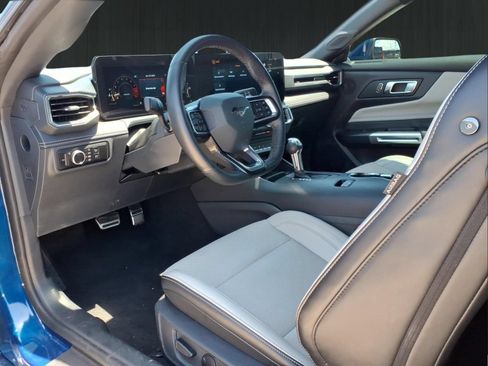 Used 2024 Ford Mustang GT Premium RWD image 21