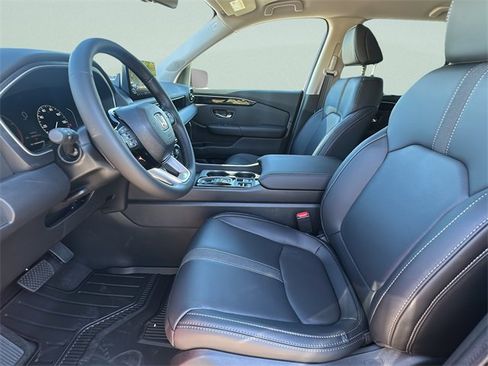 New 2025 Honda Pilot EX-L image 10