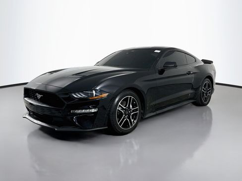Used 2022 Ford Mustang Coupe w/ Equipment Group 101A RWD image 4
