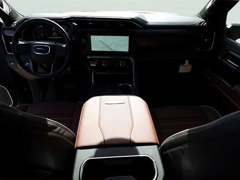 New 2026 GMC Sierra 3500 Denali Ultimate image 25