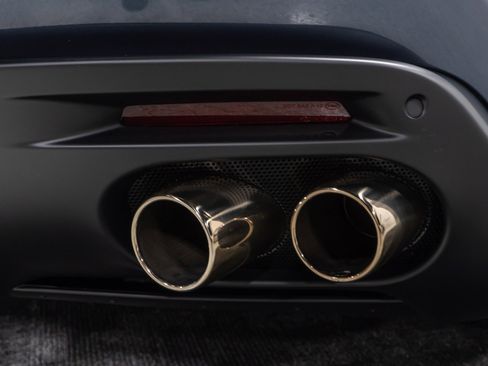 Used 2025 Ferrari Roma Spider image 34