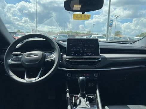 Used 2022 Jeep Compass Altitude image 29