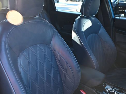 Used 2023 MINI Cooper Clubman John Cooper Works image 39